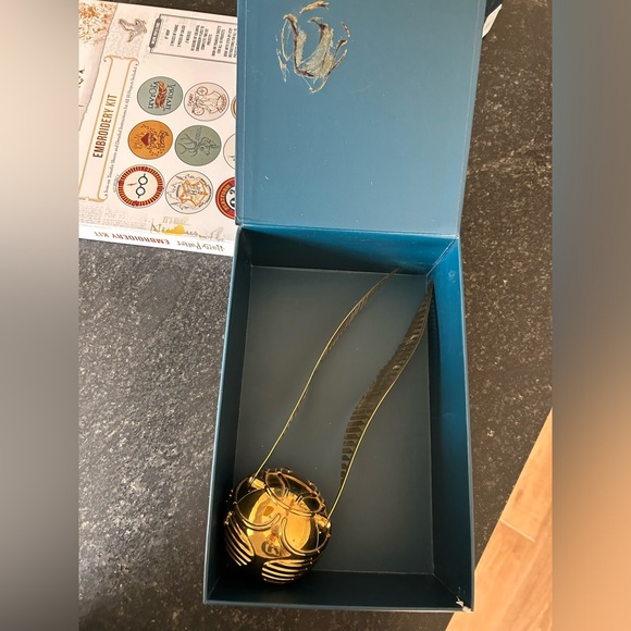 Harry Potter Decor & Gift Set - Picture 7 of 12